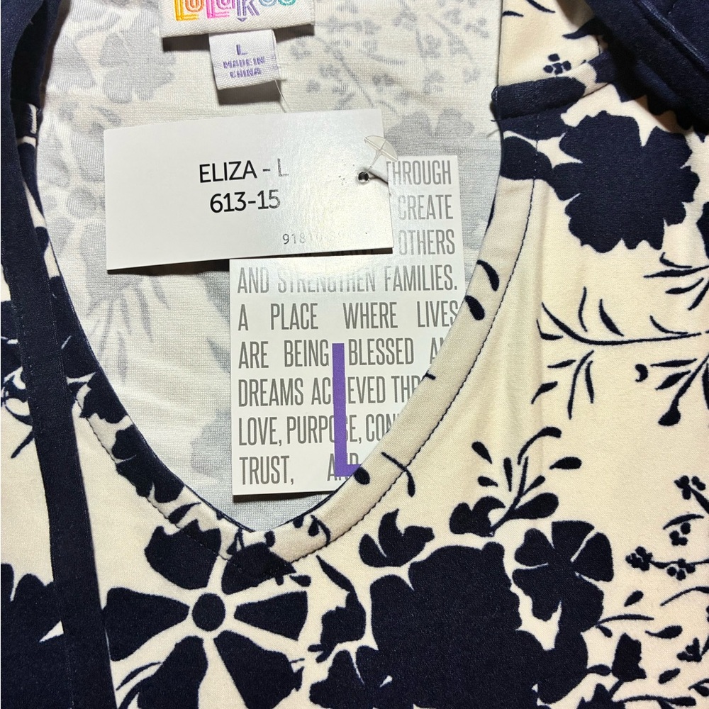 Floral V-Neck Hoodie in Navy and White - Picture 2 of 3